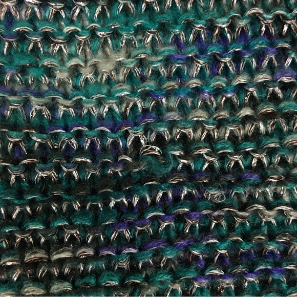STEVE MADDEN Infinity Scarf Chunky Knit Metallic Sparkle Cozy Warm Multicolor - Picture 9 of 13